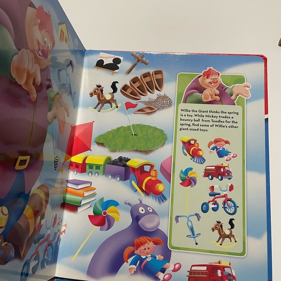 Mickey Mouse Clubhouse - First Look and Find Hardcover - Picture 4 of 5